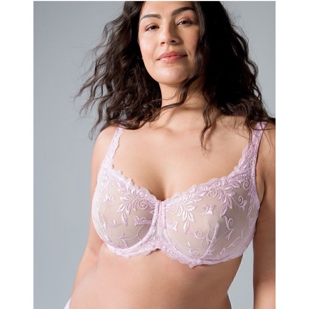 Soma Sensuous Lace Pink
Underwire Bra NWT Size 38DD